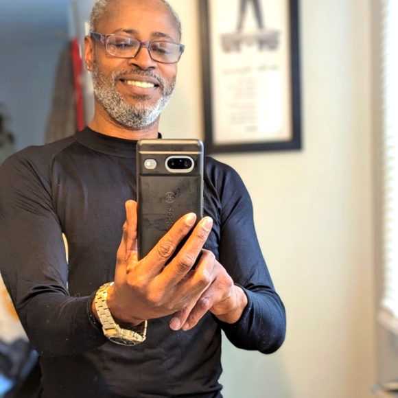 Meet your Posher, Sheldon - Picture 8 of 16